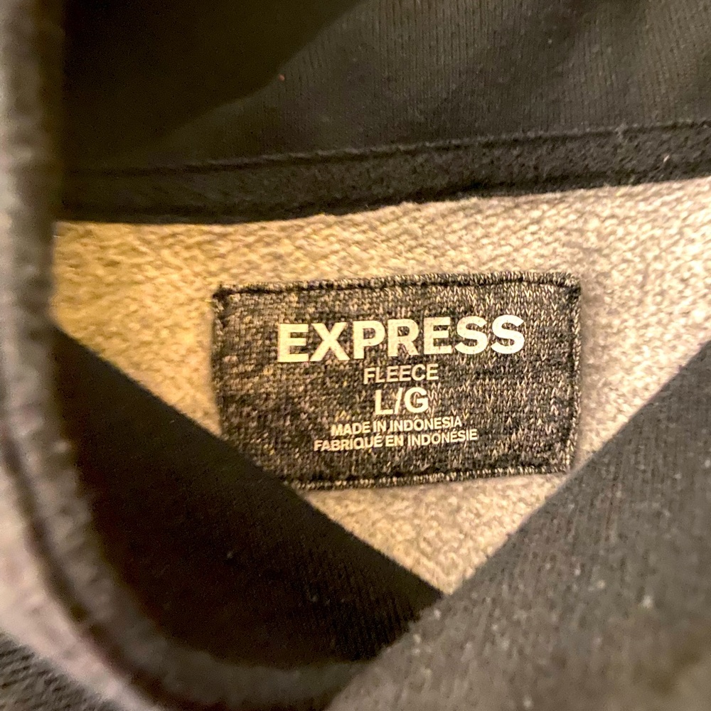 EXPRESS FLEECE PULLOVER - Picture 2 of 3